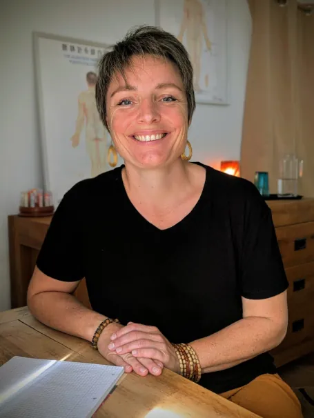 Claire Clemenceau, praticienne en Énergétique Traditionnelle Chinoise et massages bien-être à Millau